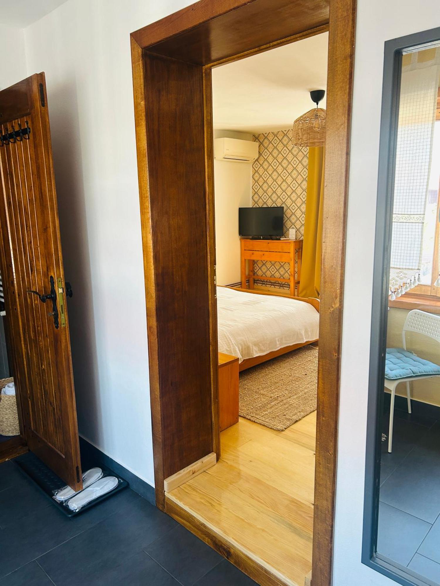 Casa "La Moara Din Gradina" Hotel Eftimie Murgu Ngoại thất bức ảnh