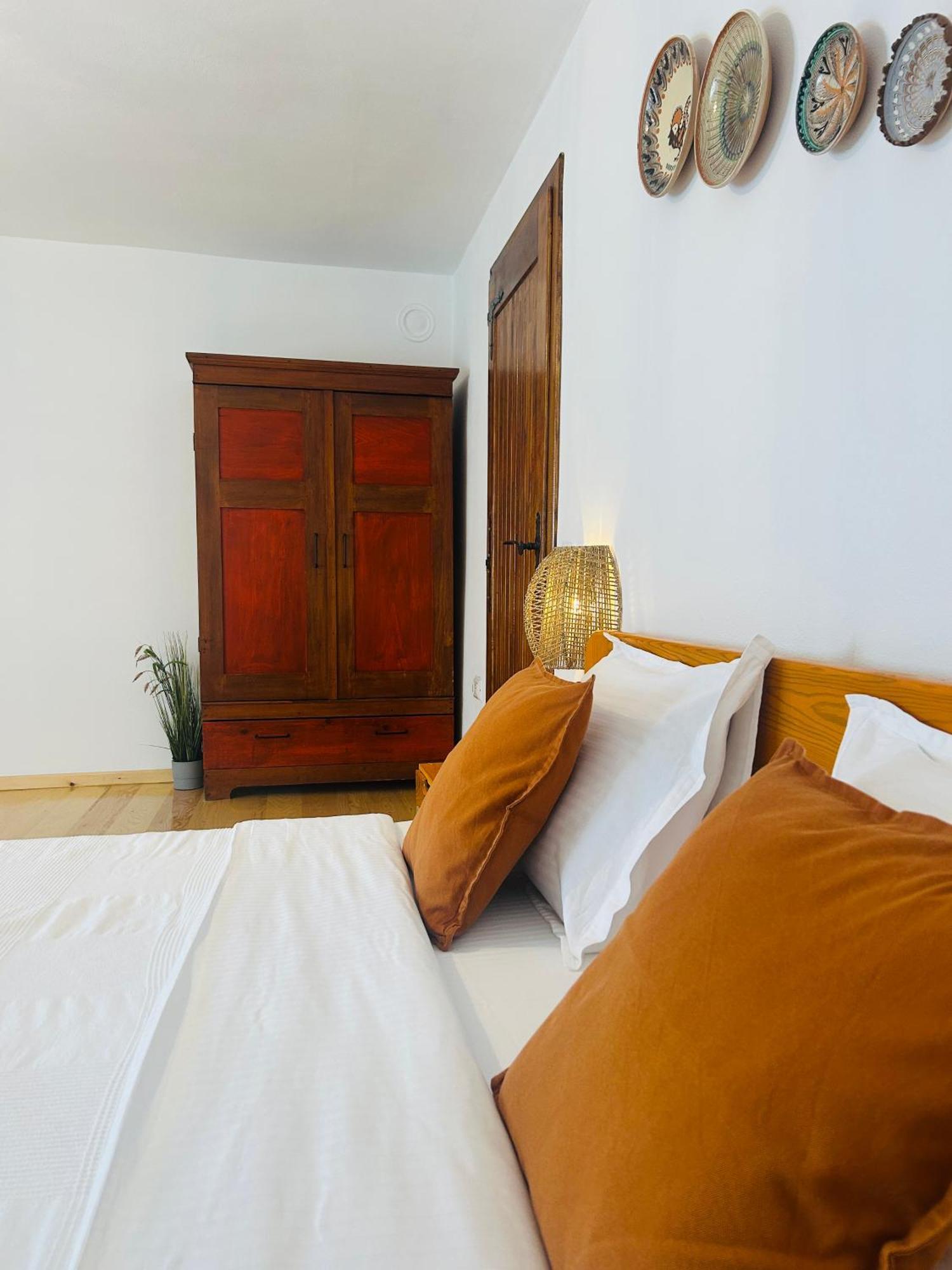 Casa "La Moara Din Gradina" Hotel Eftimie Murgu Ngoại thất bức ảnh